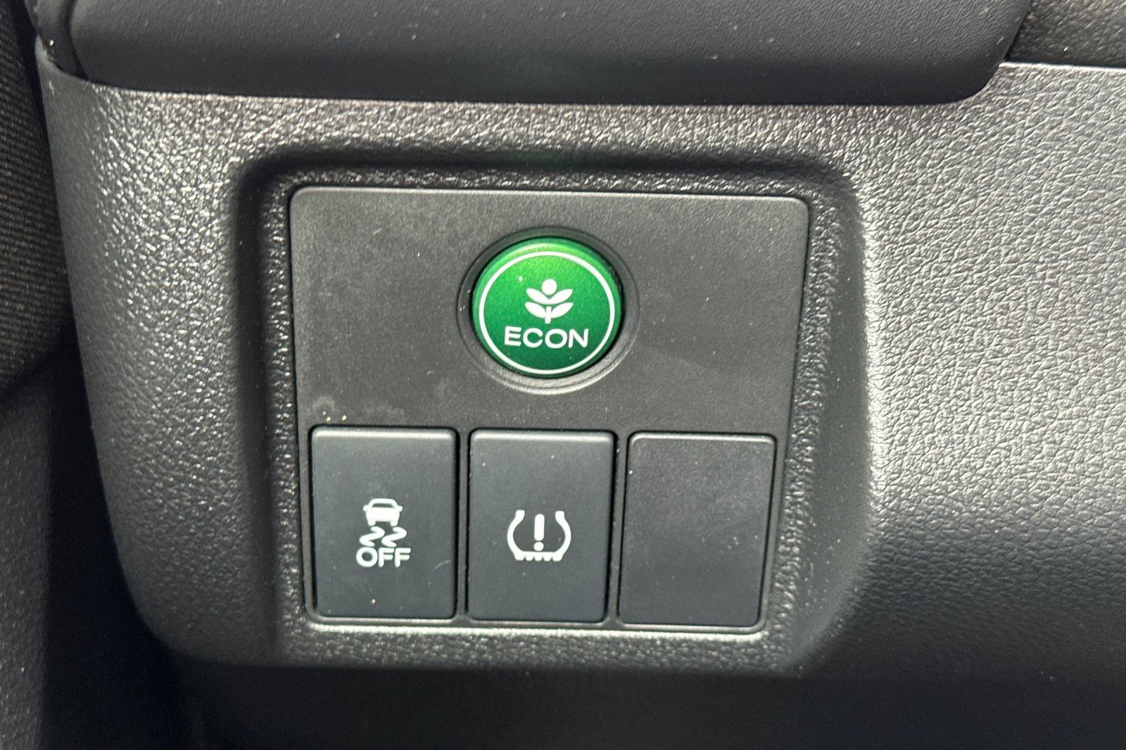 Used 2016 Honda HR-V EX image 34