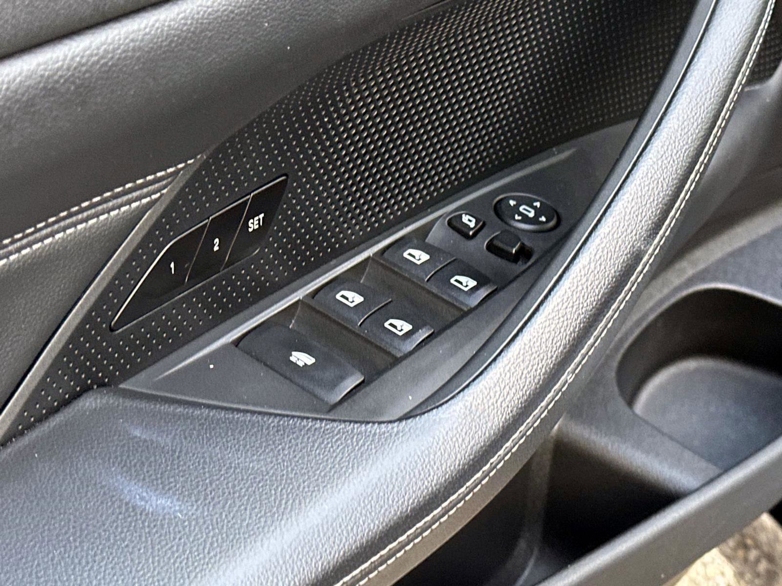 Used 2024 BMW 430i xDrive Convertible image 13