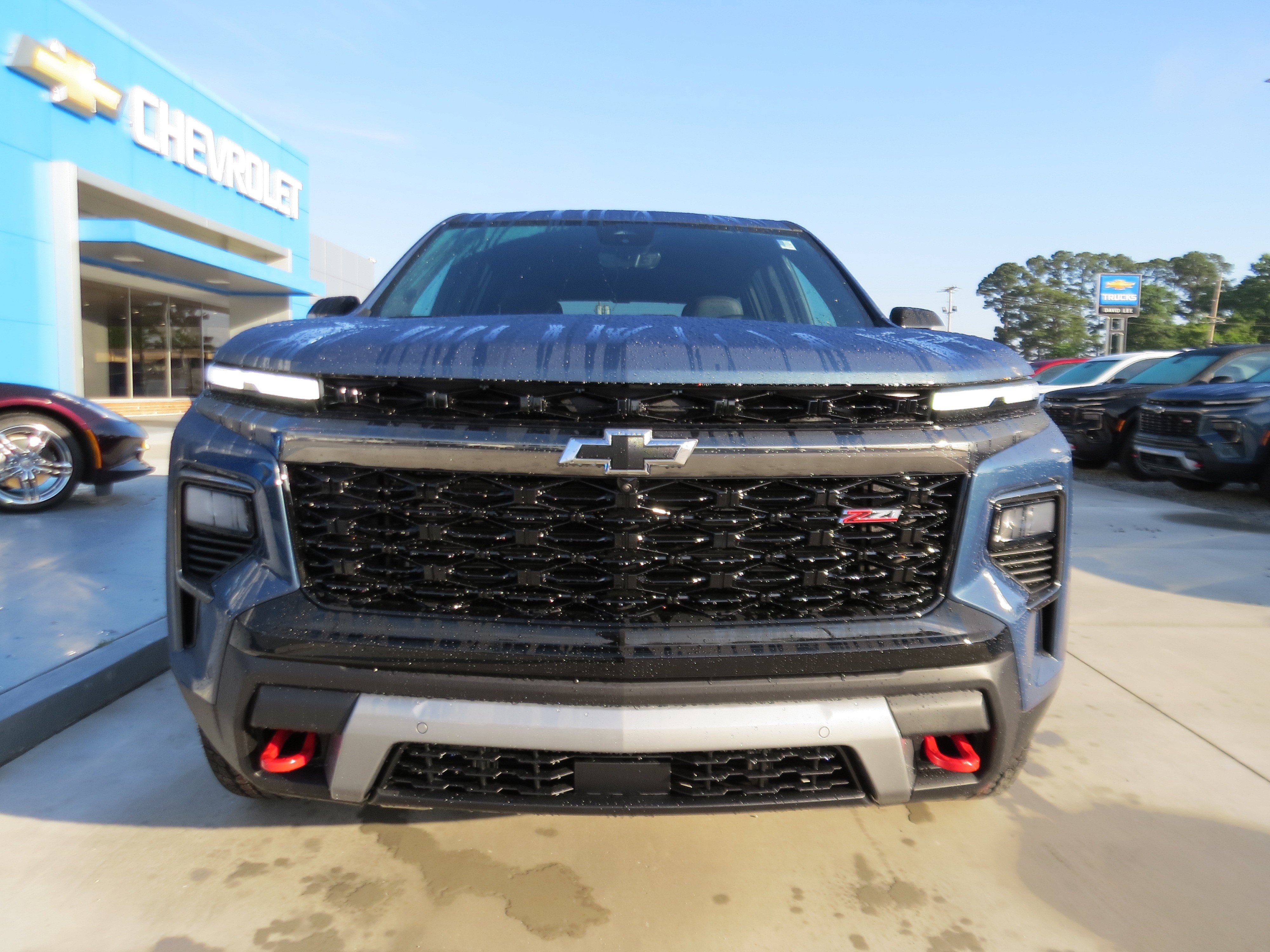 New 2026 Chevrolet Traverse Z71 w/ Enhanced Driving Package AWD/4WD image 7