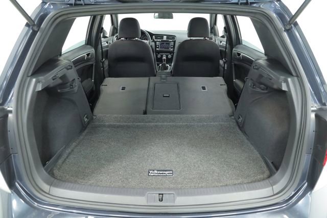 Used 2019 Volkswagen Golf 4-Door image 33