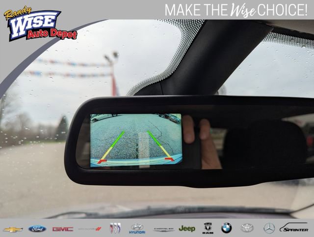 Used 2020 Dodge Journey SE w/ SE Popular Equipment Group FWD image 14