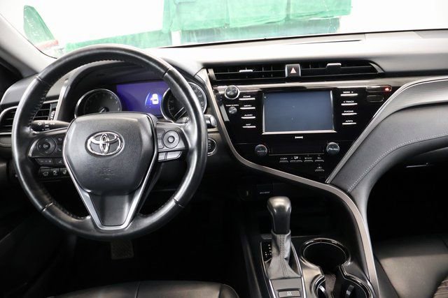 Certified 2020 Toyota Camry SE image 14