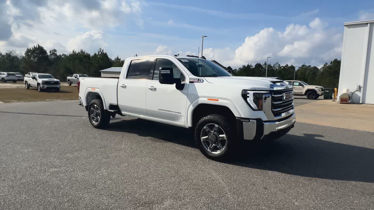New 2026 GMC Sierra 2500 SLE w/ SLE Value Package; AWD/4WD image 2