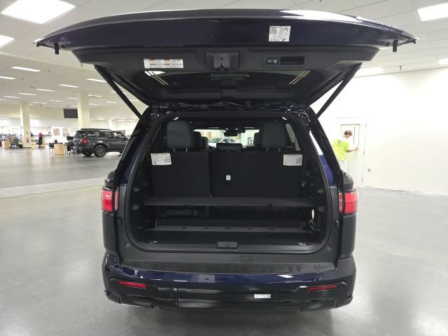 New 2026 Toyota Sequoia Platinum AWD/4WD image 18