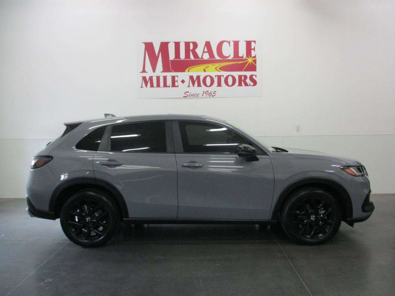 Used 2023 Honda HR-V Sport image 6