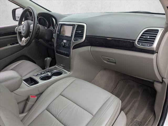 Used 2011 Jeep Grand Cherokee Laredo image 21