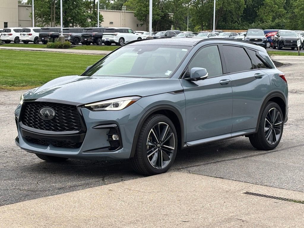 Used 2025 INFINITI QX50 Sport AWD/4WD image 9