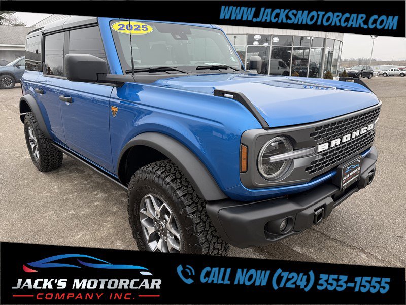 Used 2025 Ford Bronco Badlands AWD/4WD image 1
