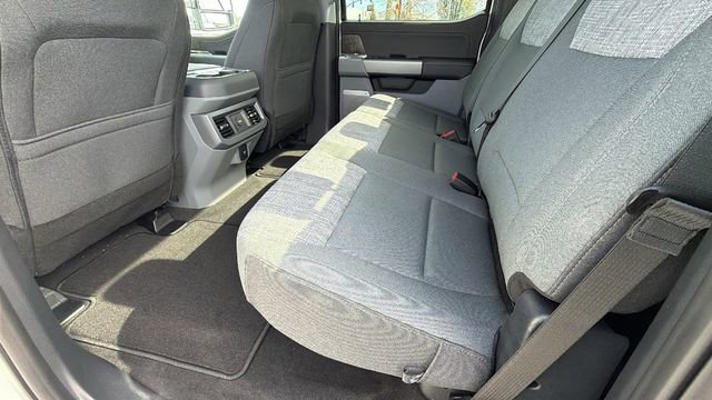 New 2026 Ford F250 XLT w/ XLT Premium Package image 18