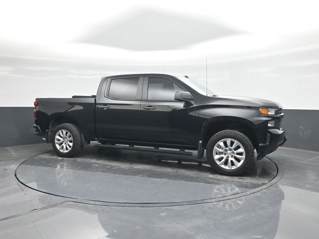 Used 2020 Chevrolet Silverado 1500 Custom w/ Custom Value Package RWD image 11