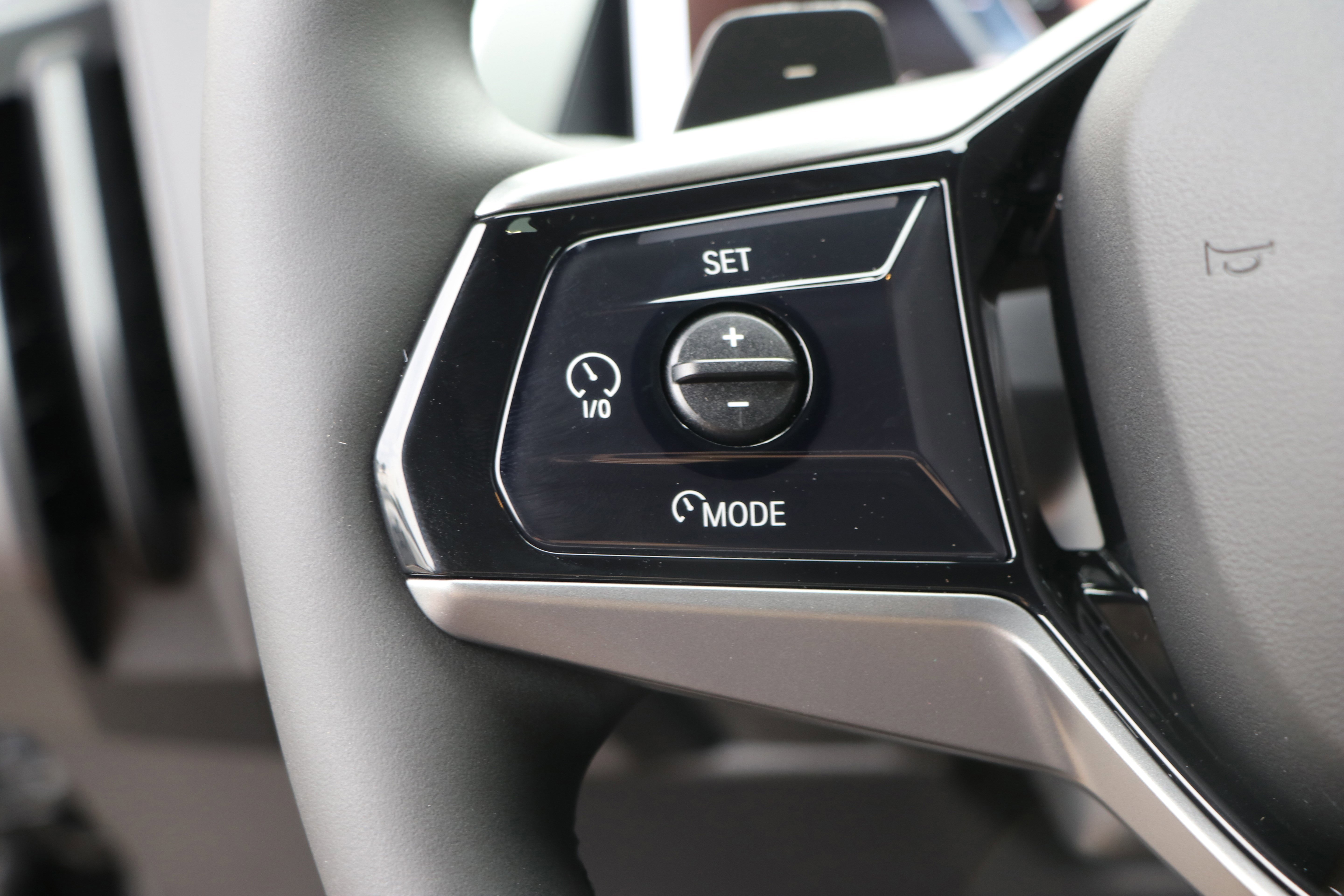 Used 2026 BMW X3 xDrive30 w/ Premium Package image 18