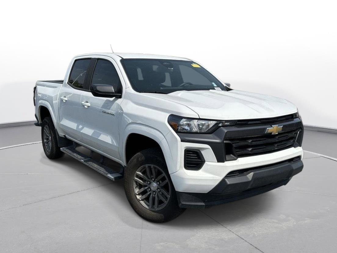 Used 2024 Chevrolet Colorado LT image 4