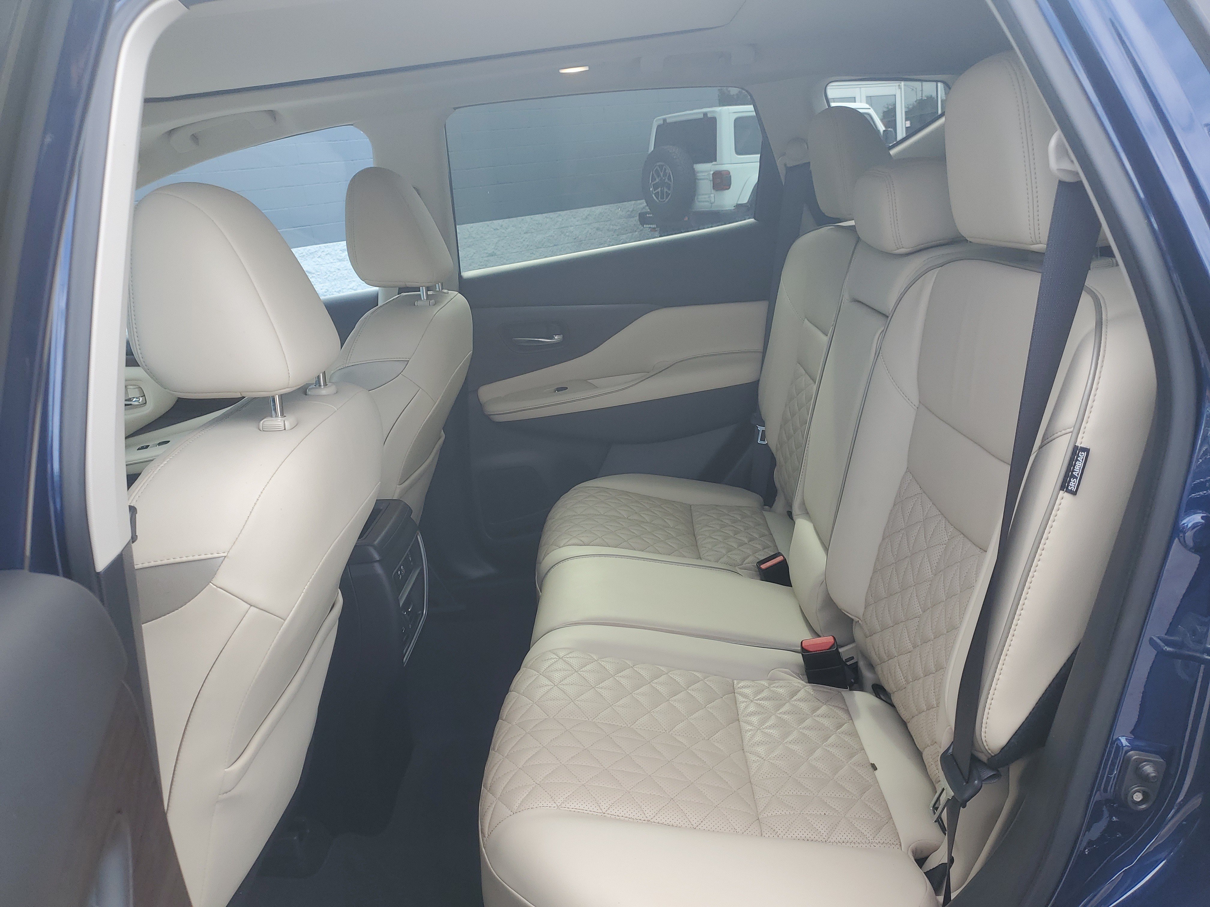 Used 2020 Nissan Murano Platinum FWD image 9