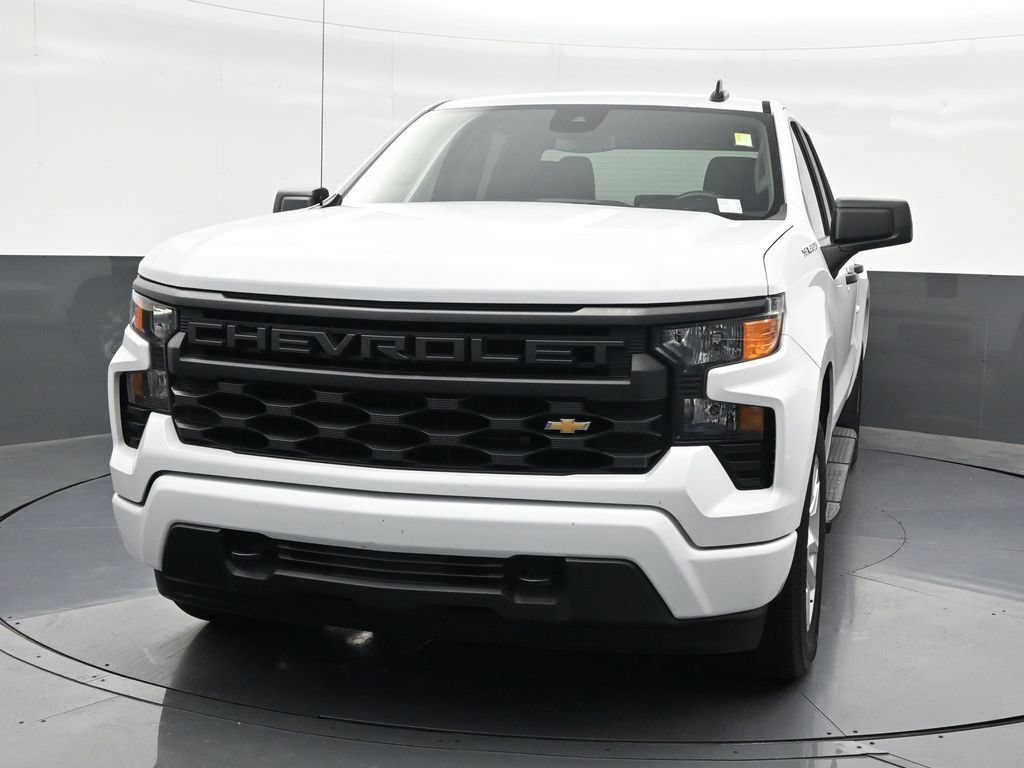 Used 2023 Chevrolet Silverado 1500 Custom RWD image 9