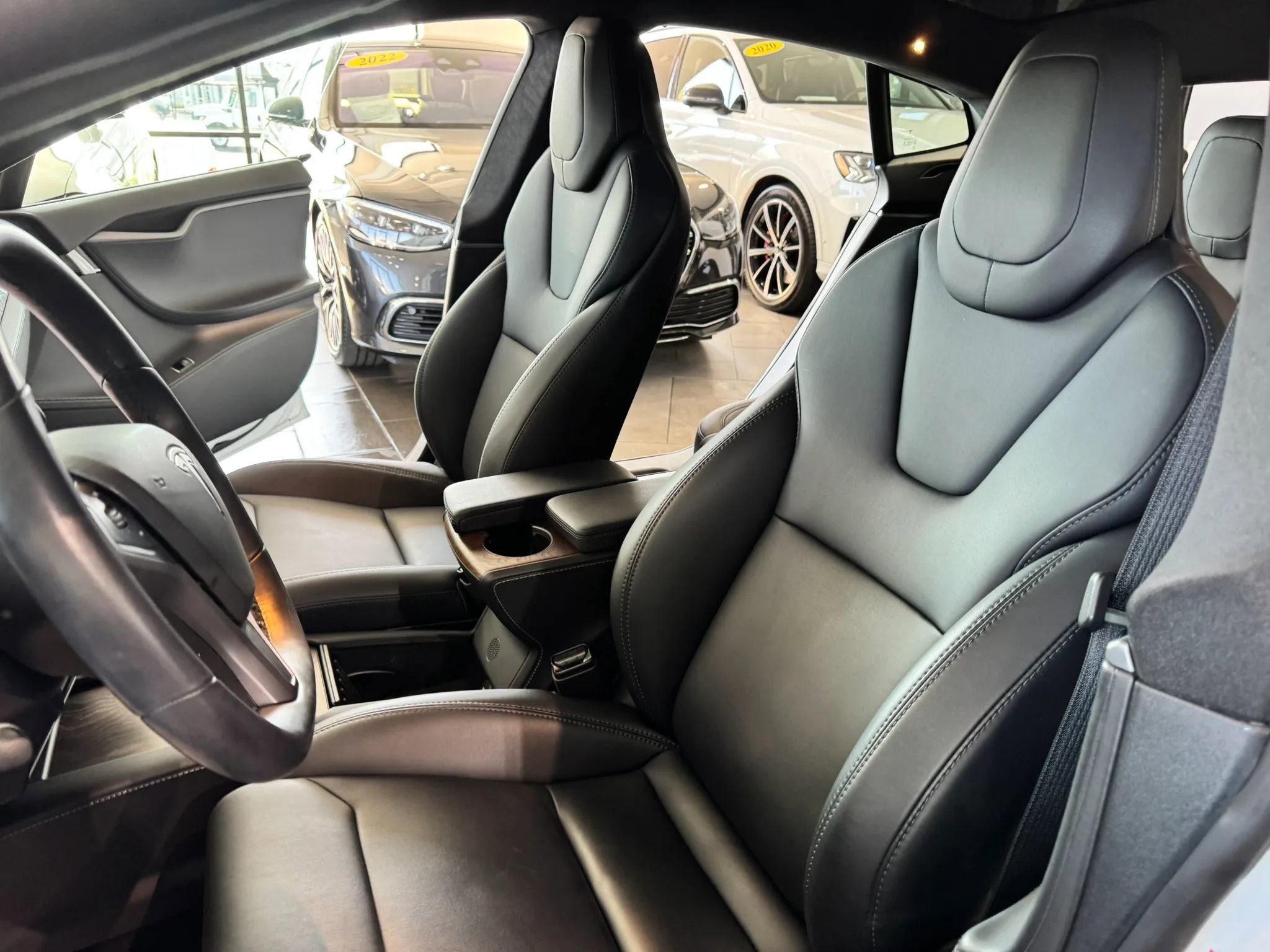 Used 2018 Tesla Model S 100D image 10