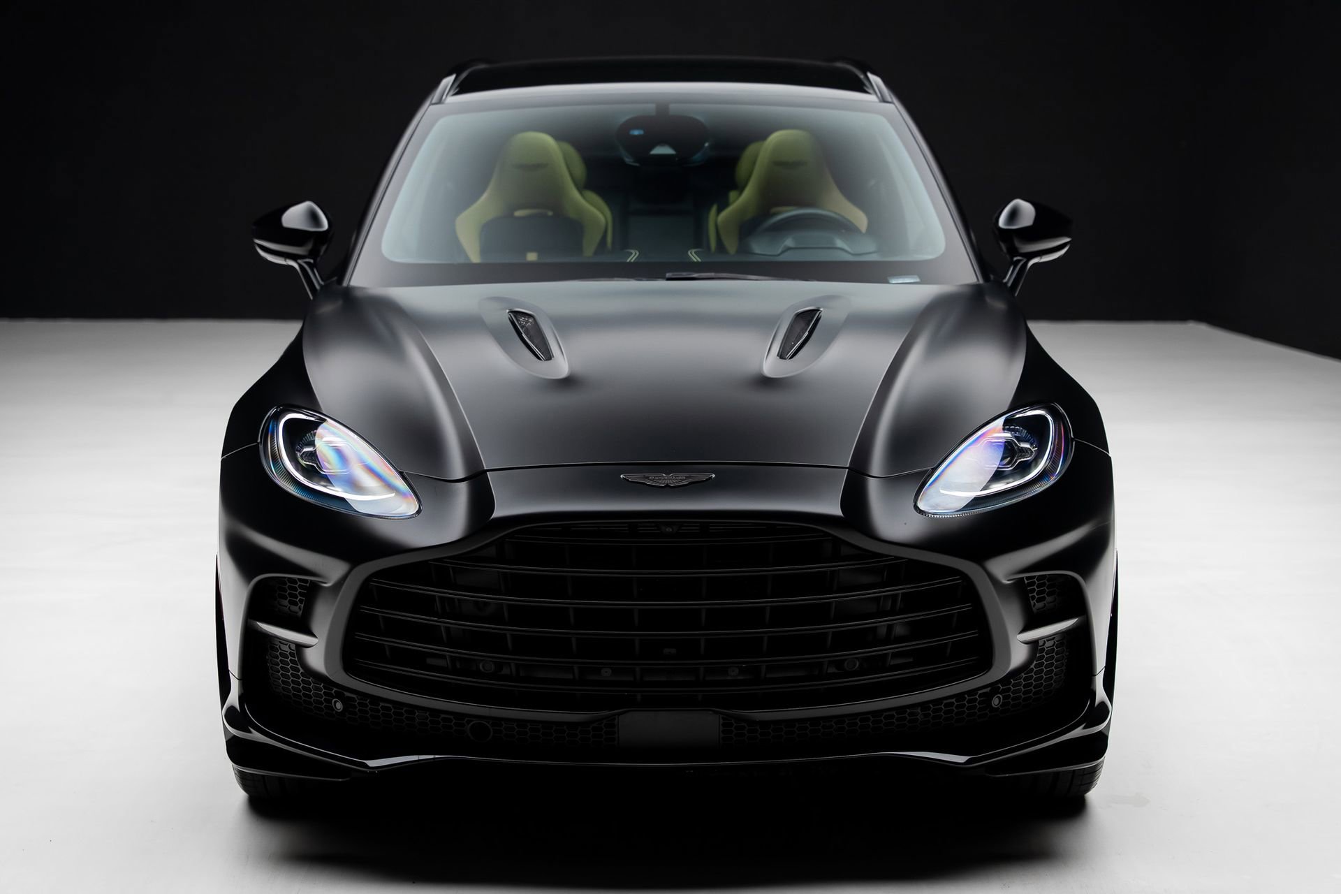 Used 2023 Aston Martin DBX 707 image 6
