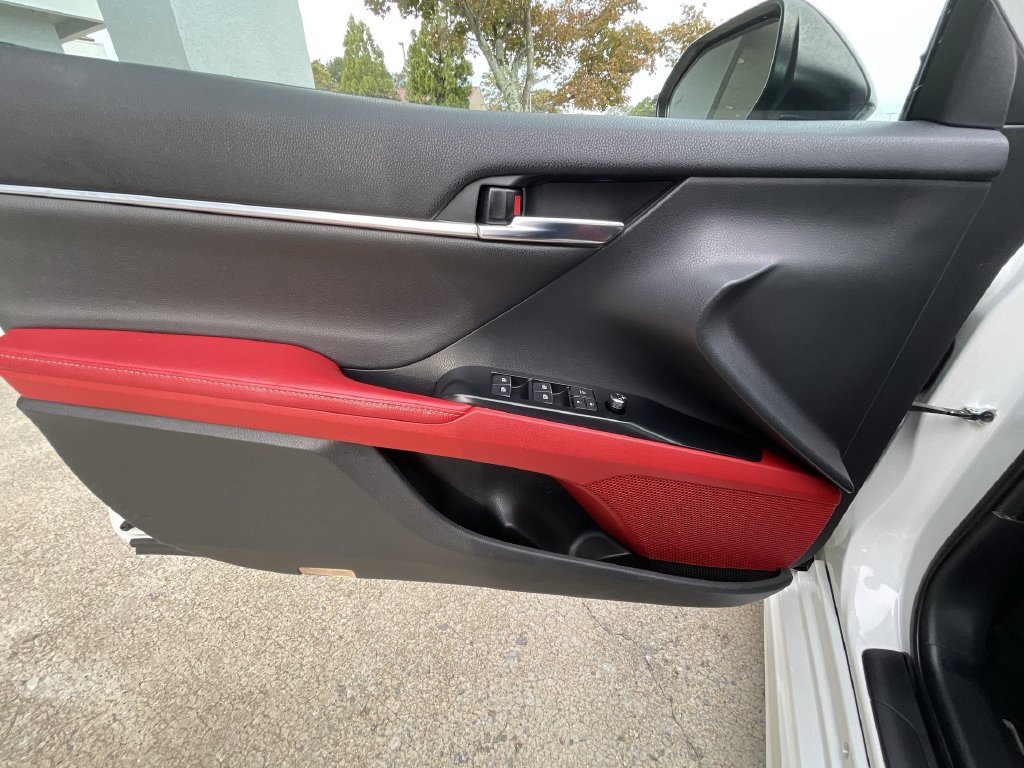 Used 2019 Toyota Camry XSE FWD image 22