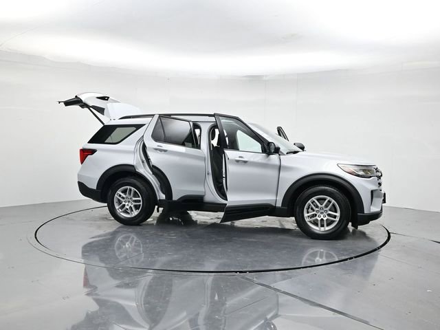Used 2026 Ford Explorer Active image 48