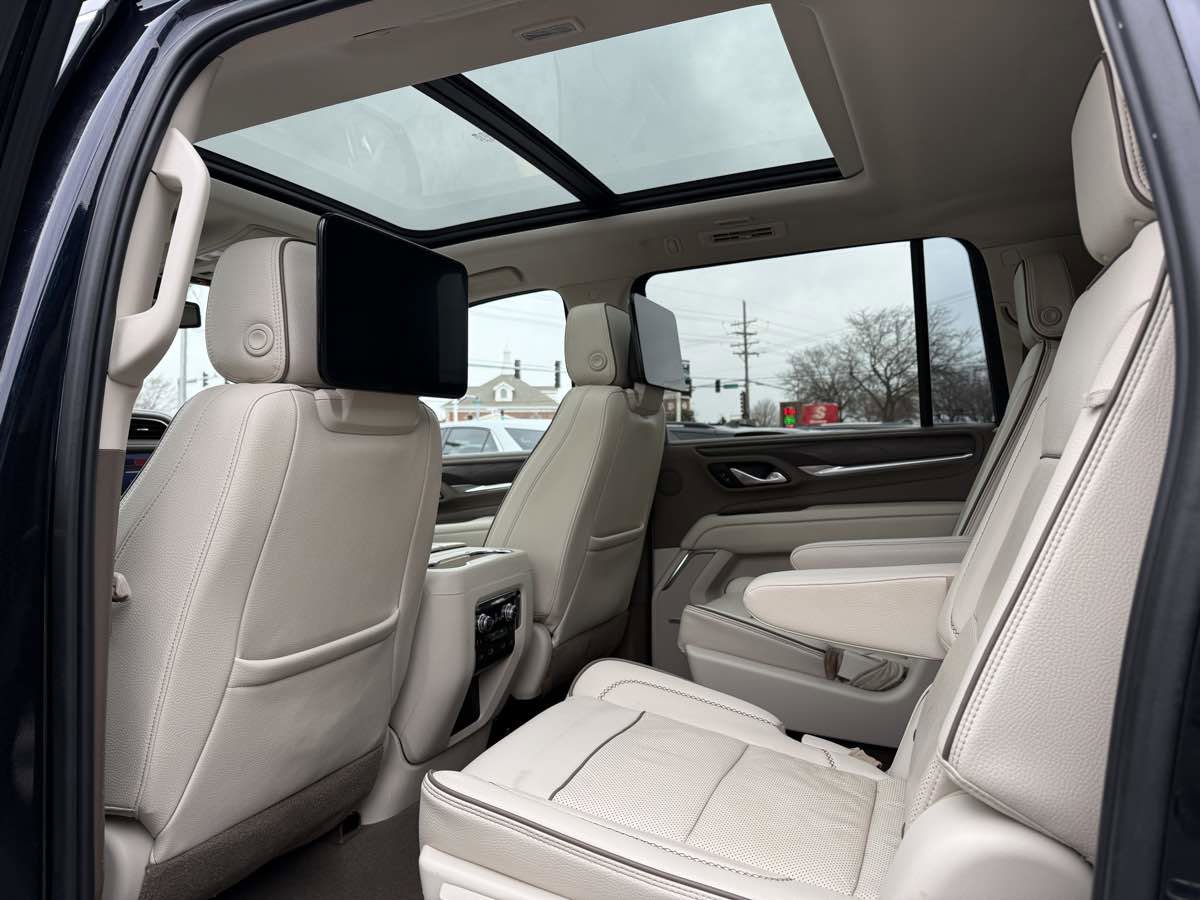 Used 2021 GMC Yukon XL Denali image 21