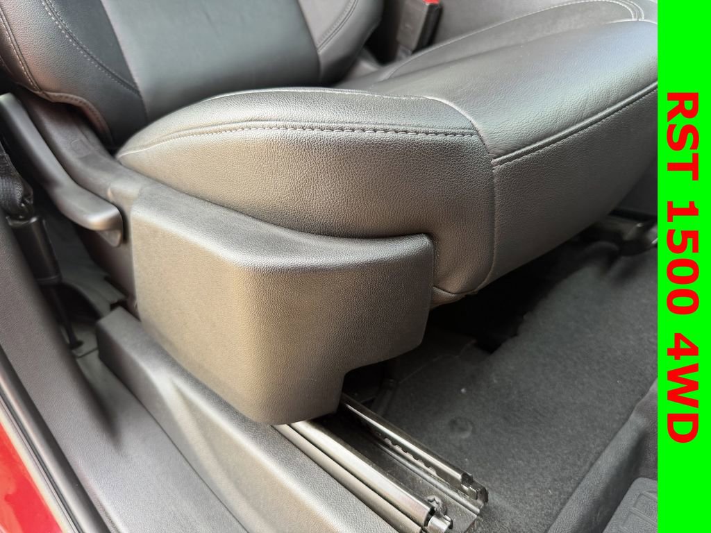 Used 2021 Chevrolet Silverado 1500 RST image 28