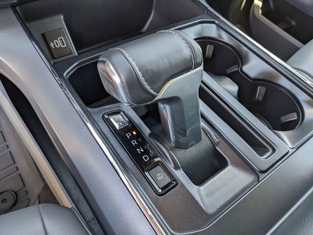 Used 2025 Ford F150 Lightning Flash image 25