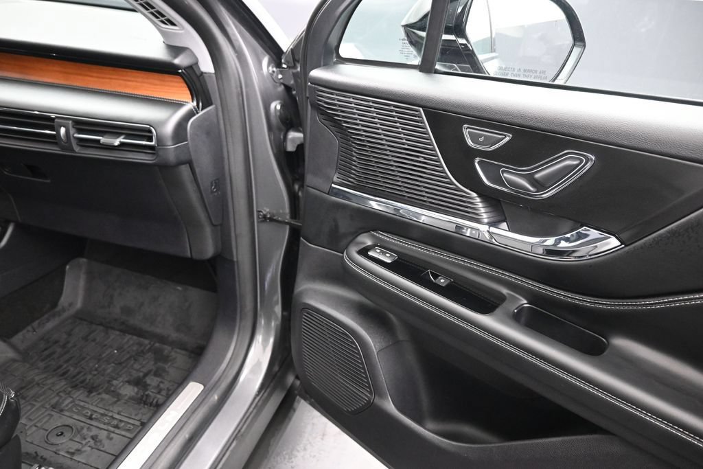 Used 2022 Lincoln Corsair Grand Touring AWD/4WD image 15