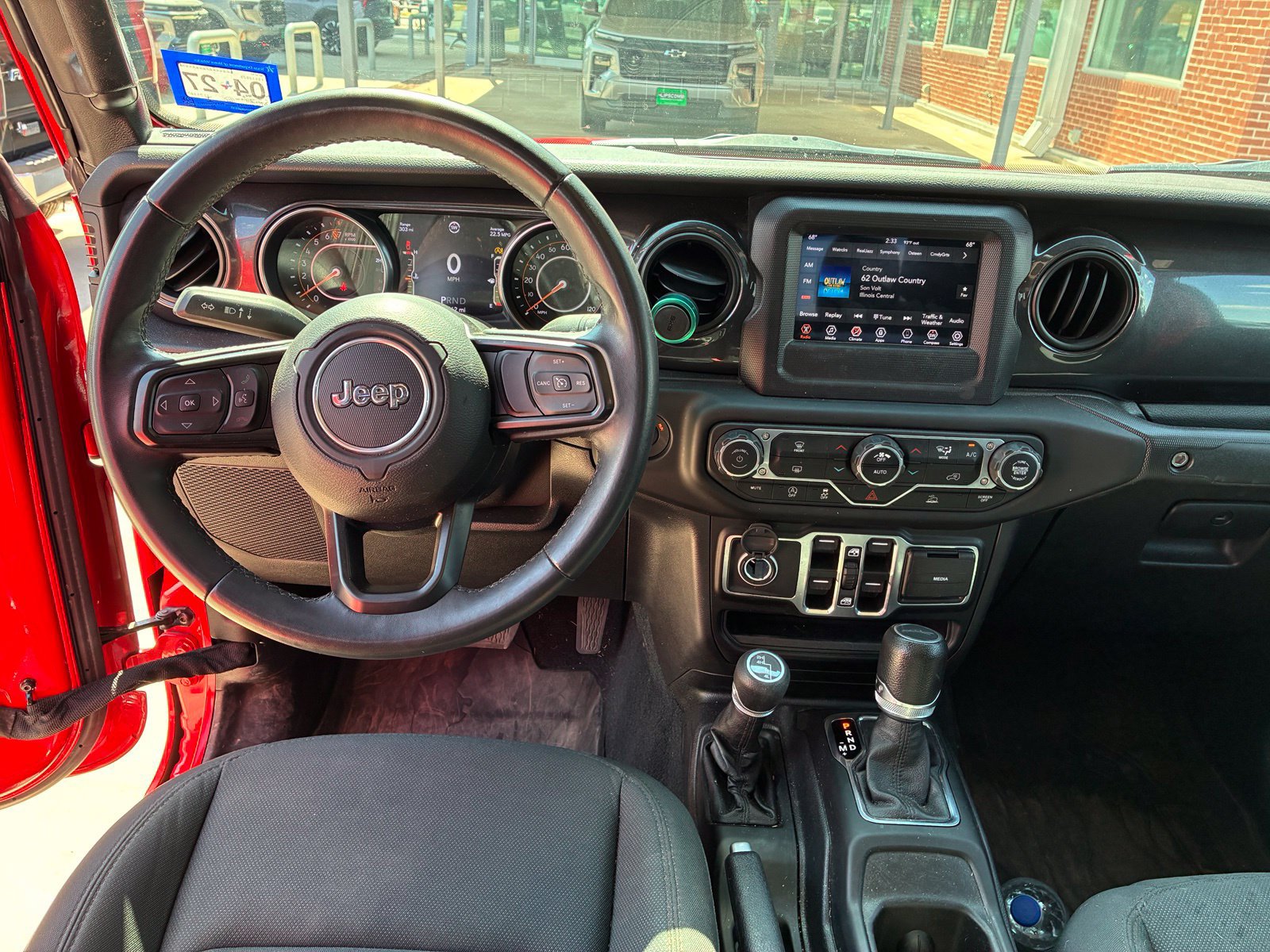 Used 2020 Jeep Gladiator Sport AWD/4WD image 4