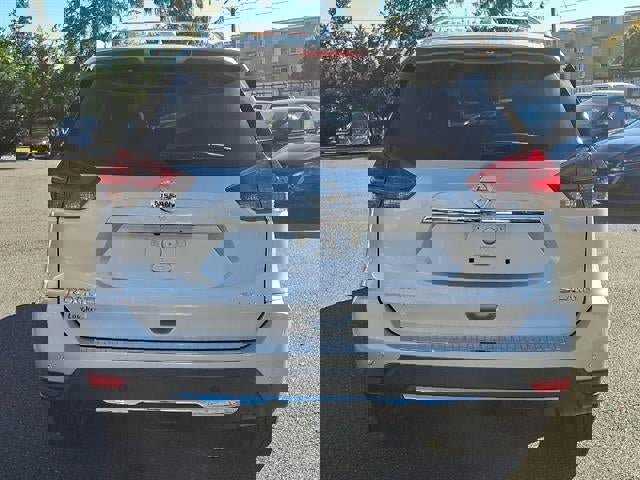 Certified 2020 Nissan Rogue SL w/ Premium Package image 39