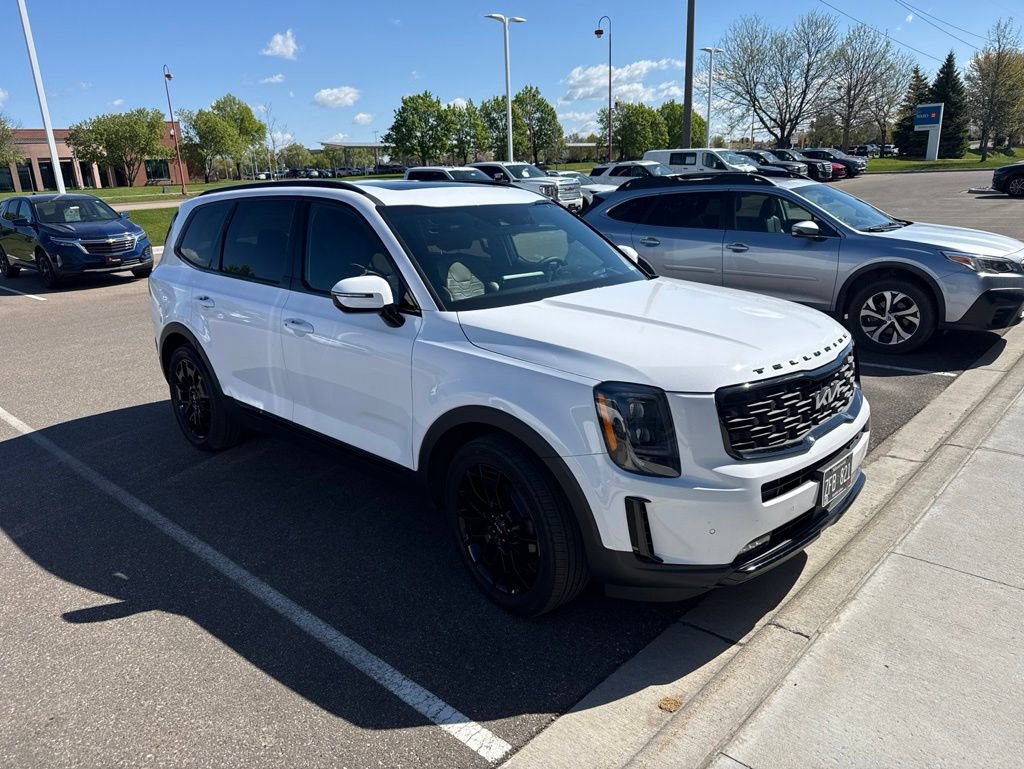 Used 2022 Kia Telluride SX w/ SX Prestige Package AWD/4WD image 1