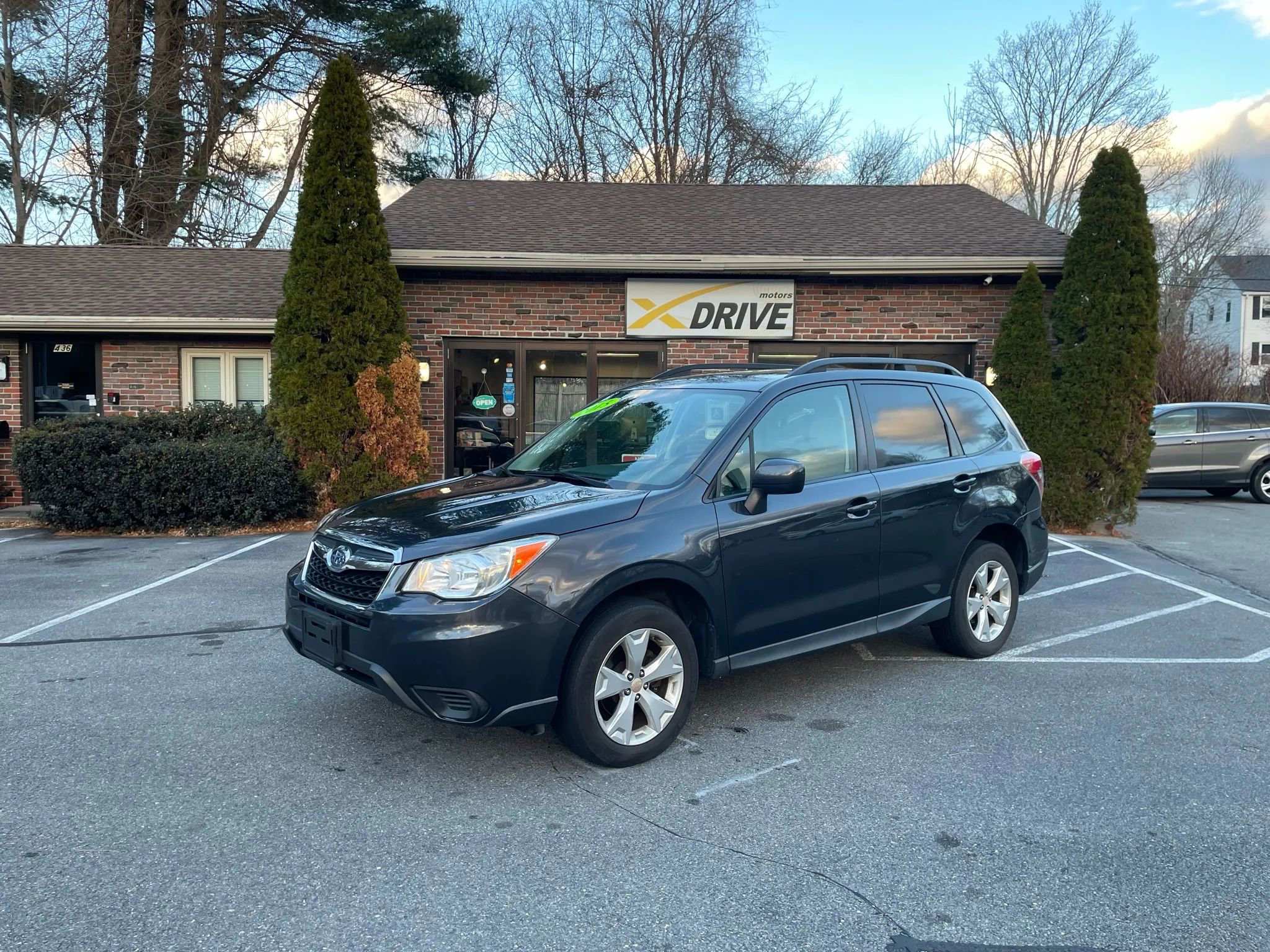 Used 2015 Subaru Forester 2.5i Premium w/ All-Weather Package image 2