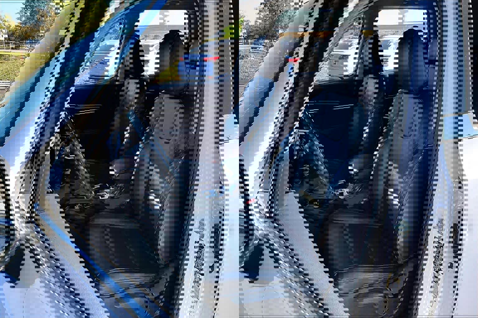 Used 2021 Kia Telluride LX image 8