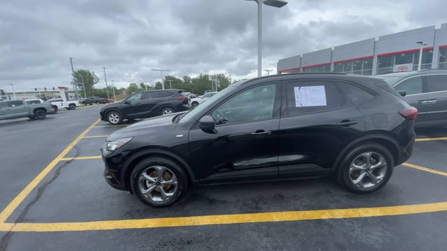 Used 2025 Ford Escape ST-Line FWD image 7