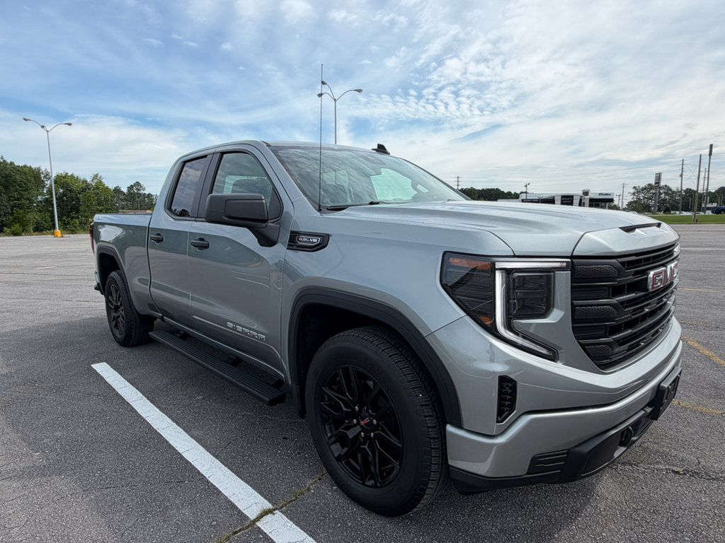 Used 2025 GMC Sierra 1500 Pro w/ Graphite Edition