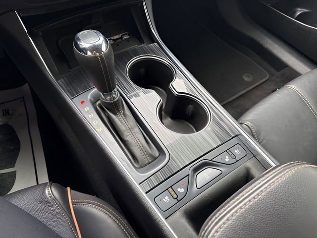 Used 2016 Chevrolet Impala LTZ w/ Enhanced Convenience Package image 21
