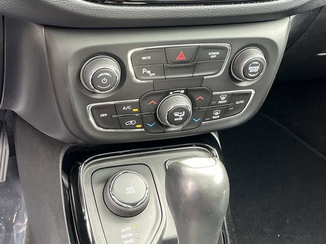Used 2019 Jeep Compass Limited w/ Safety & Security Group AWD/4WD image 34