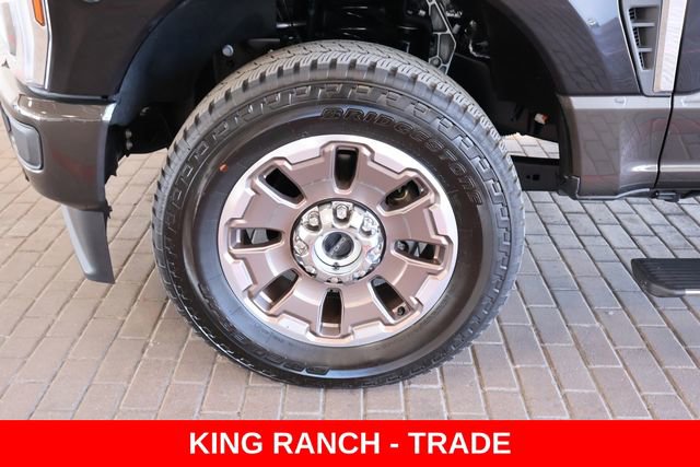 Used 2025 Ford F350 King Ranch AWD/4WD image 10