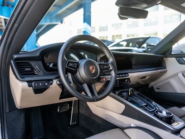 Certified 2025 Porsche 911 Carrera image 22