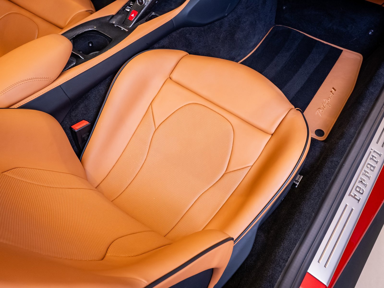 Used 2022 Ferrari Portofino M image 22