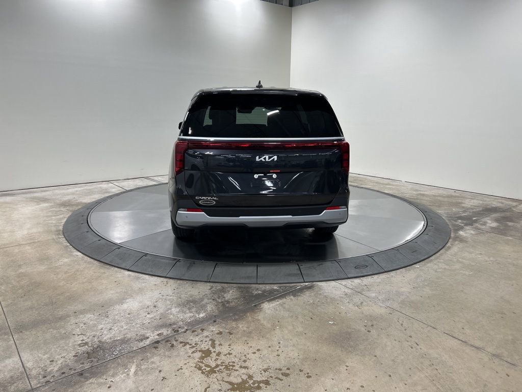 New 2026 Kia Carnival image 6