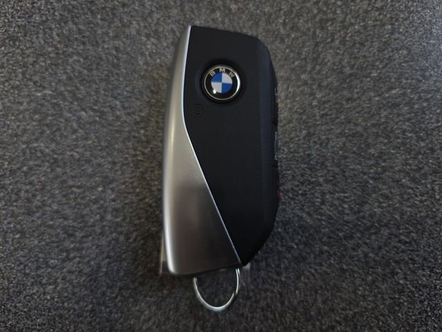 Used 2026 BMW X3 xDrive30 w/ Premium Package image 34