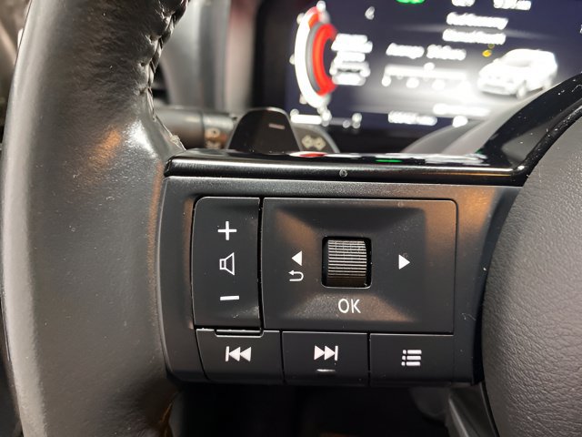 Used 2021 Nissan Rogue Platinum AWD/4WD image 14
