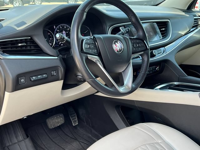 Used 2022 Buick Enclave Avenir w/ Avenir Technology Package AWD/4WD image 23