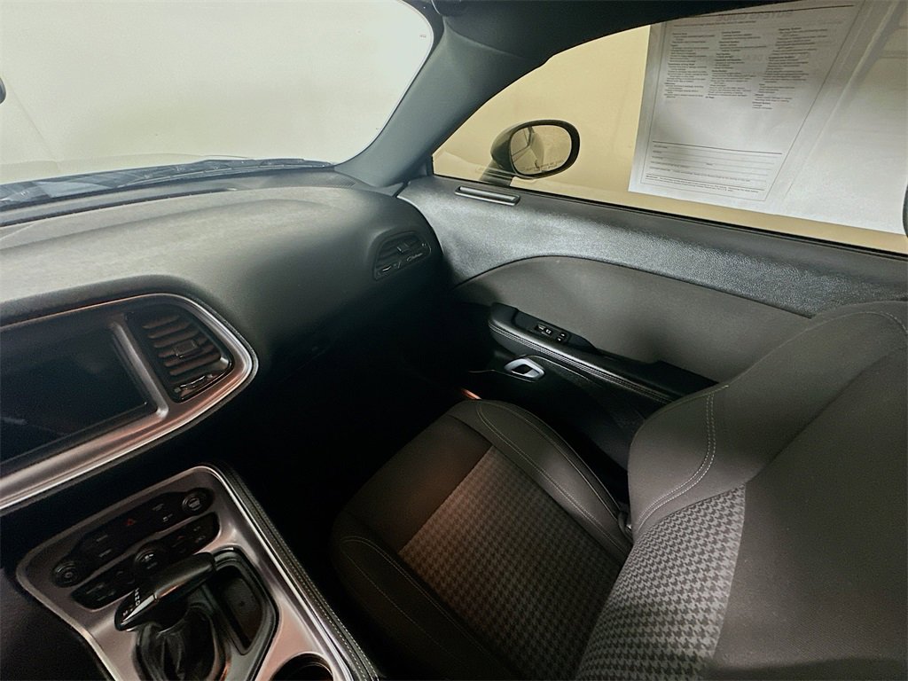Used 2022 Dodge Challenger SXT w/ Blacktop Package image 11