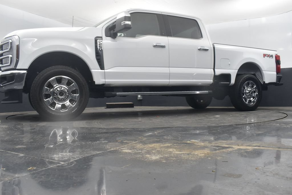 Used 2025 Ford F250 Lariat w/ Chrome Package AWD/4WD image 30