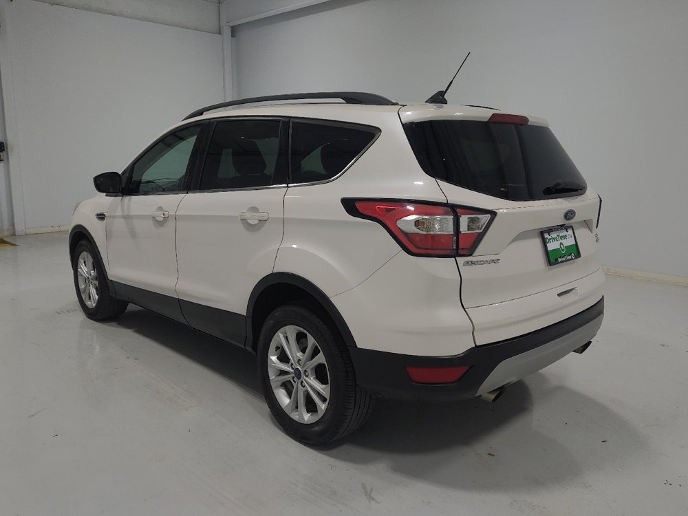 Used 2018 Ford Escape SEL FWD image 5