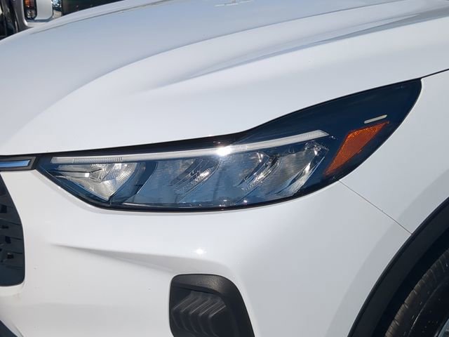 Used 2025 Ford Escape Active image 10