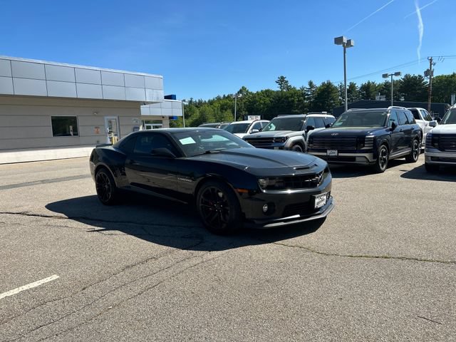 Used 2013 Chevrolet Camaro SS w/ SS Performance Package RWD image 4