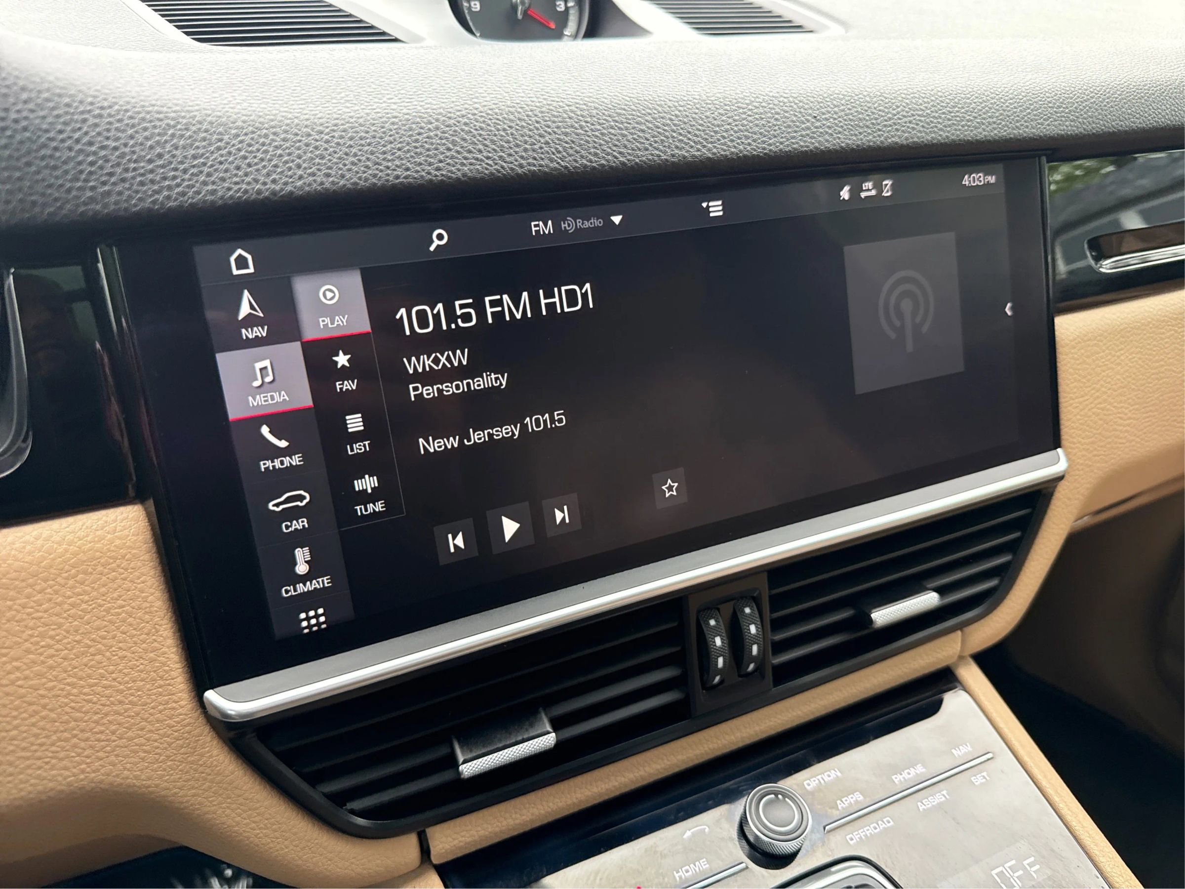 Used 2019 Porsche Cayenne AWD/4WD image 13