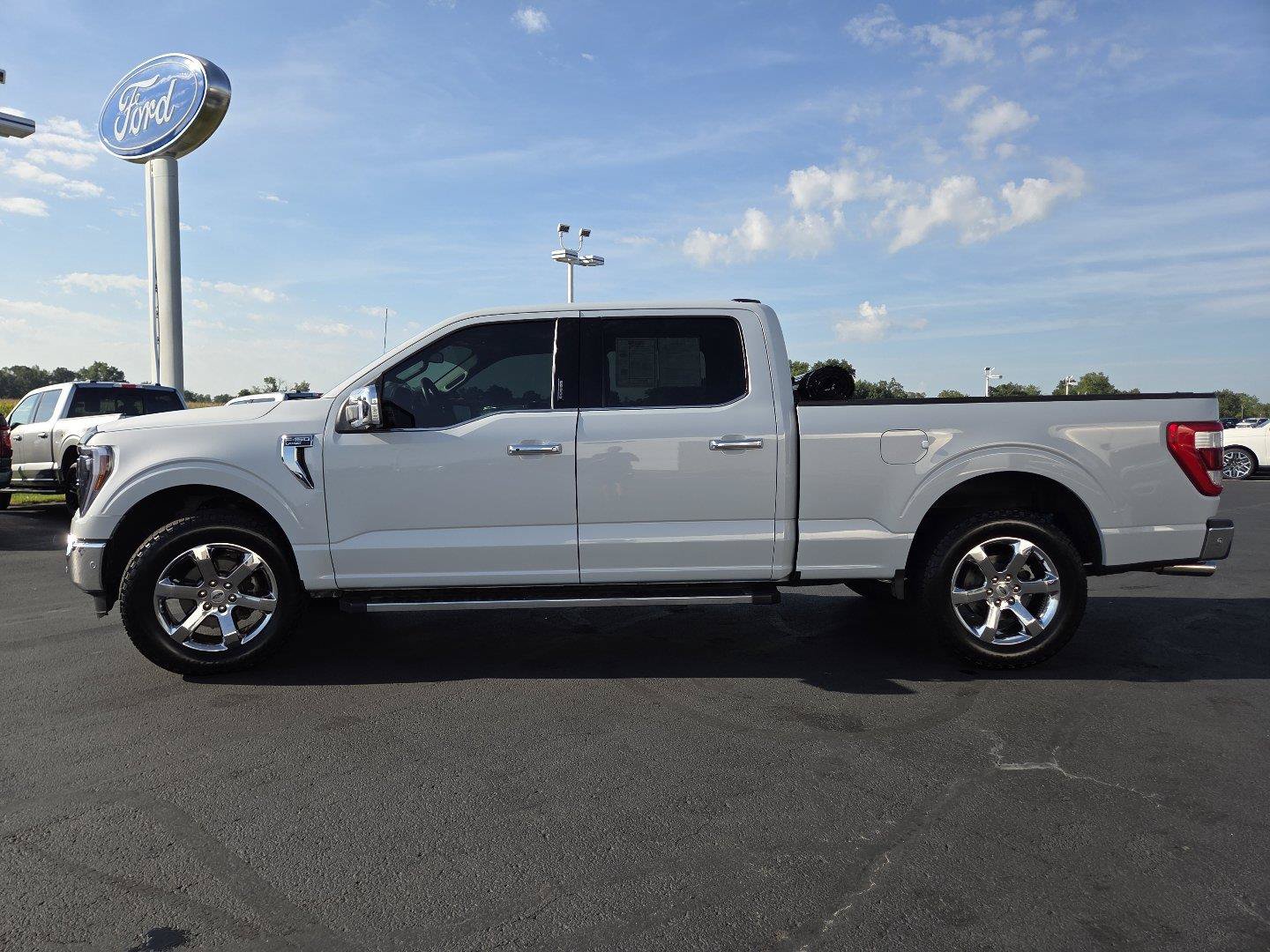 Used 2021 Ford F150 Lariat w/ Equipment Group 502A High AWD/4WD image 16