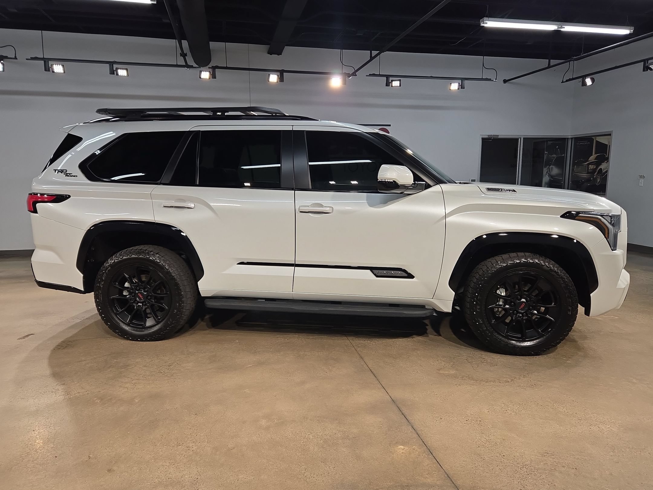 Used 2024 Toyota Sequoia Platinum w/ TRD Off-Road Package AWD/4WD image 8